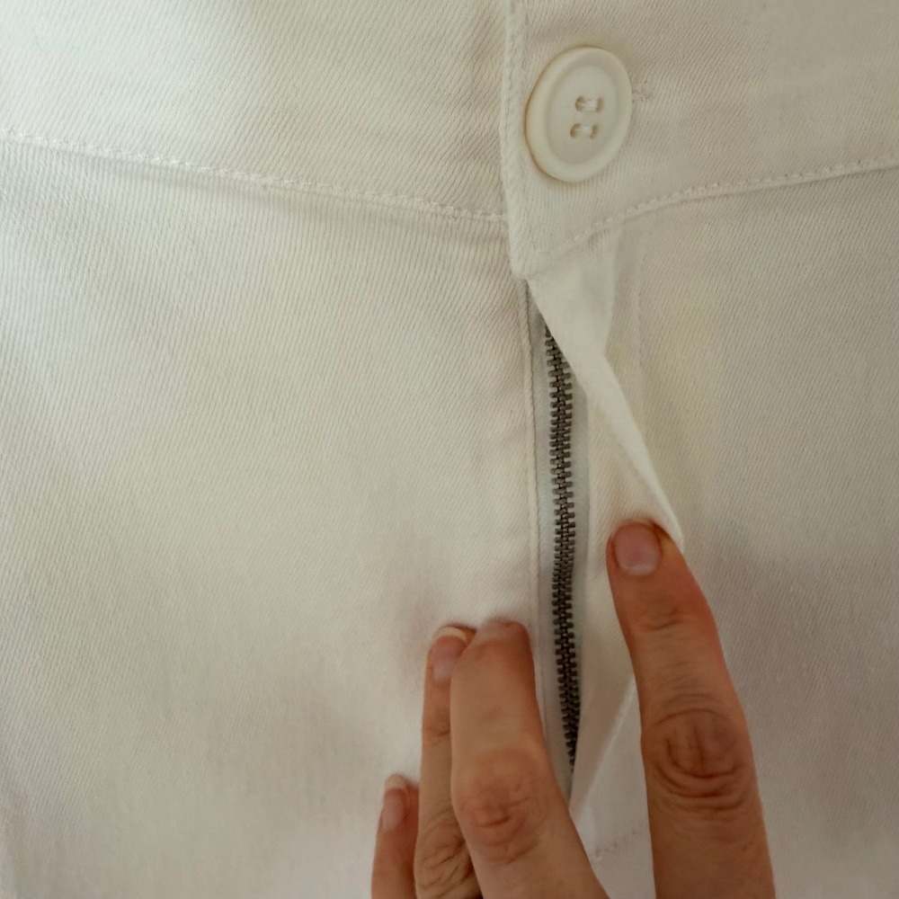 Clean Girl Elevated‎ Basics White Chino Shorts (M) 3 Inch Staple Summer Piece - Picture 5 of 14